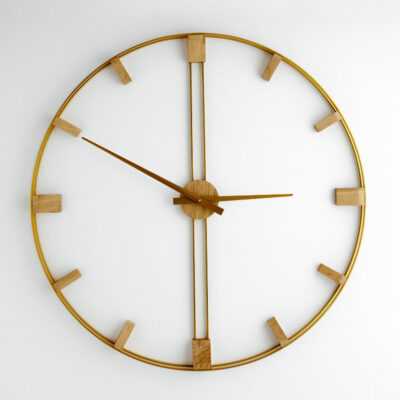 Duży zegar na ścianę dębowy Classic – złoty